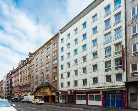 Leonardo Hotel Frankfurt City Center-1