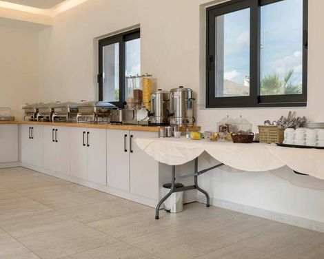 Serenity Luxury Boutique Hotel Agrilia