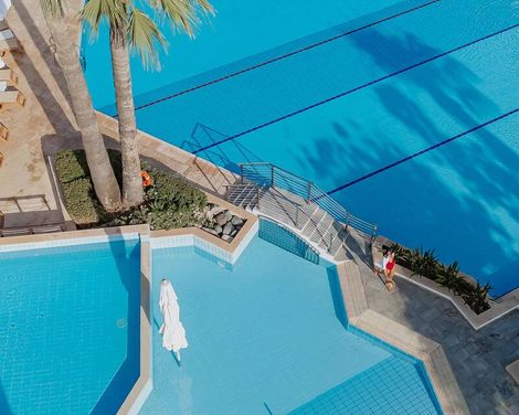 The Golden Coast Beach Hotel