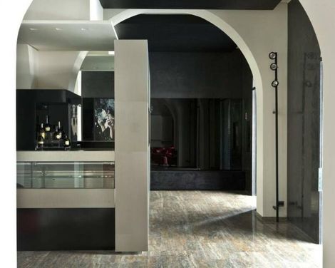 Romano House