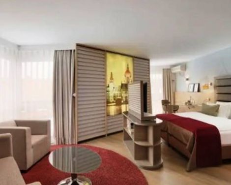 DoubleTree by Hilton Hannover Schweizerhof-0