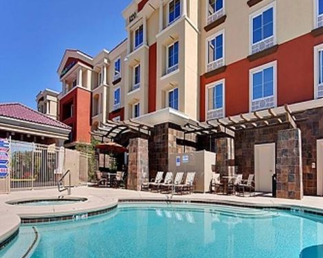 Holiday Inn Express & Suites Las Vegas SW Spring Valley-2