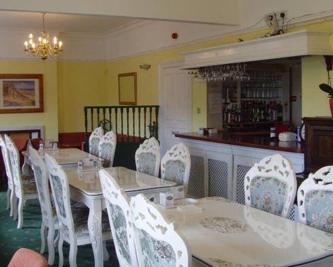 Twin Lions Hotel