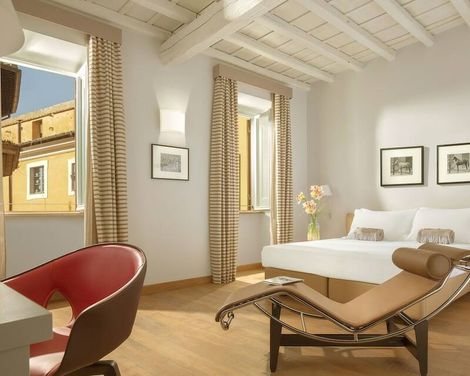 Palazzo Scanderbeg-2