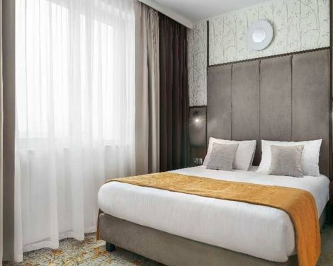 Metropolo By Golden Tulip-0