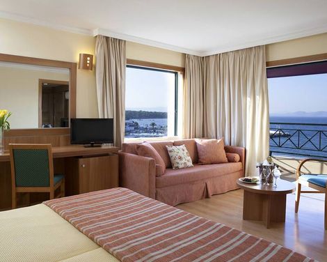 Ramada by Wyndham, Athens Club Attica Riviera-0