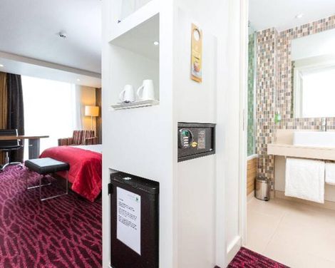 Holiday Inn Manchester - MediaCityUK