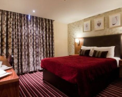 Gloucester Robinswood Hotel by Sunday
