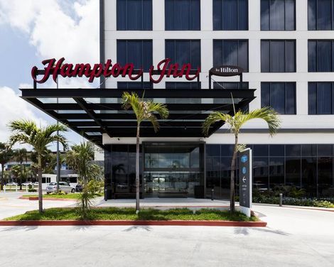 Hampton Inn by Hilton Cancun Cumbres-1