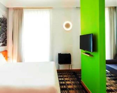 ibis Styles Napoli Garibaldi-3