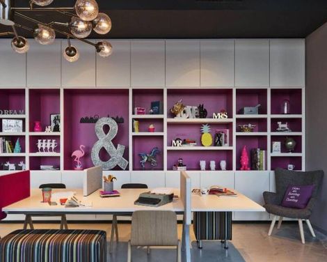 Moxy Vienna Airport