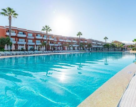 Landmar Costa Los Gigantes Family Resort auf Teneriffa, Spanien