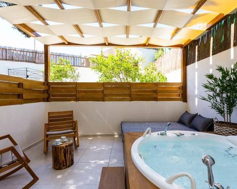 Nostos Beach Boutique Hotel