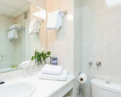 Hotel M