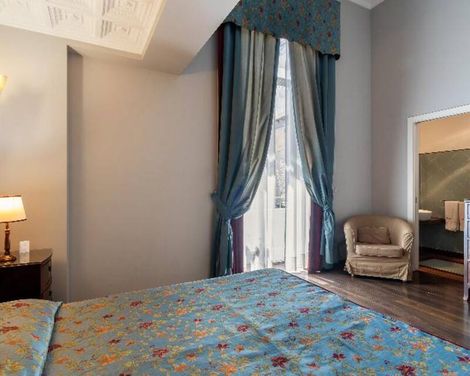 Decumani Hotel De Charme
