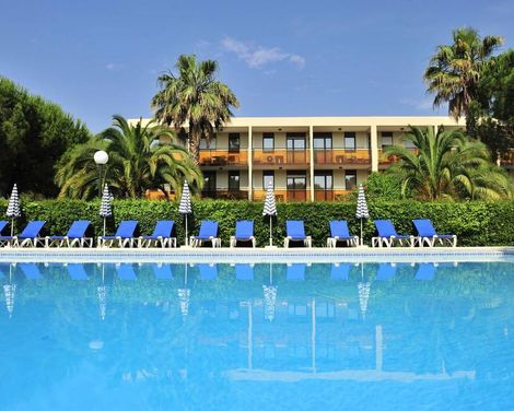 Pierre & Vacances Les Jardins Ombrages-2