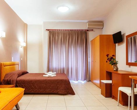 Apanema Hotel Vivari