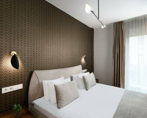 Hotel Emerald & Suites
