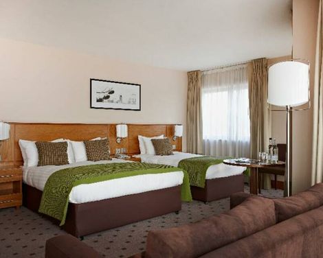 The Crown London Hotel