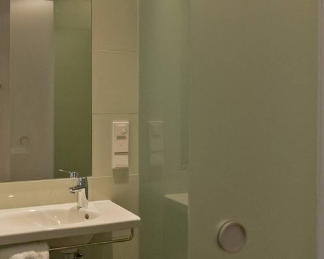 Super 8 by Wyndham Munich City North-0