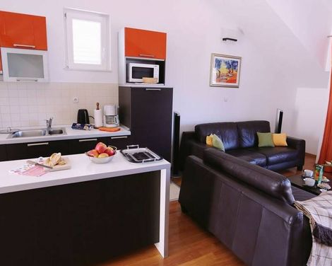Pervanovo Apartments