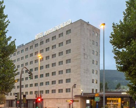 Hotel Puerta De Bilbao