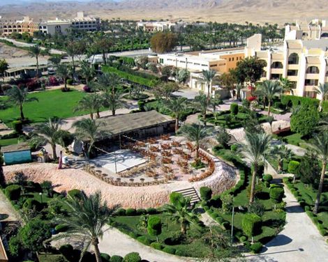 Flamenco Beach & Resort