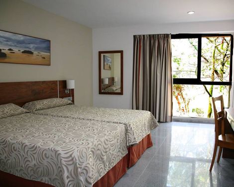 Hotel Torre Del Conde-3