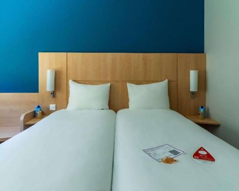 ibis Barcelona Pza Glories 22