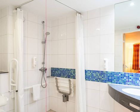 Holiday Inn Express London - Golders Green North-0