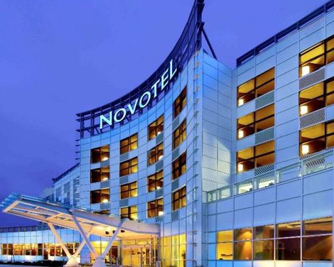 Novotel Montreal Airport-2