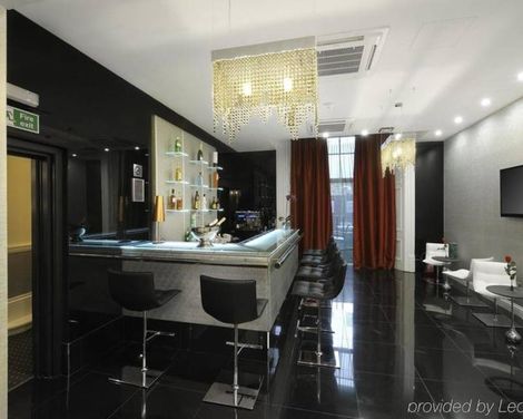 The Queen's Gate Hotel-3
