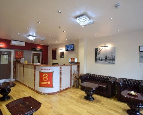 Lucky 8 Hotel