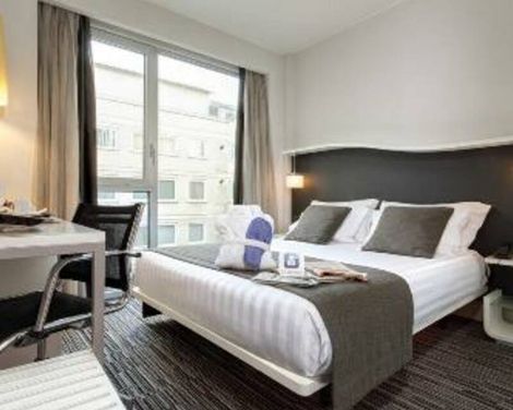 Courtyard by Marriott Rome Central Park Hotel-2