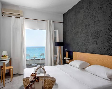 Azure Mare Hotel-3