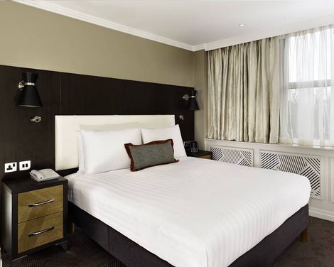 DoubleTree by Hilton Hotel London - Ealing-1