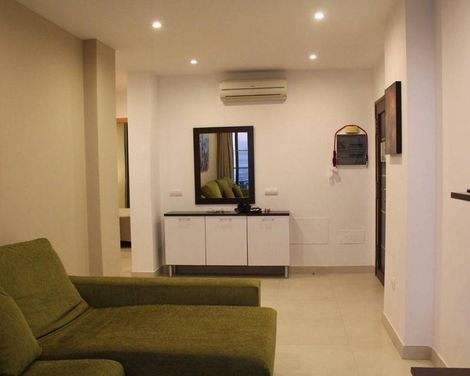 Klayman Diamond Aparthotel