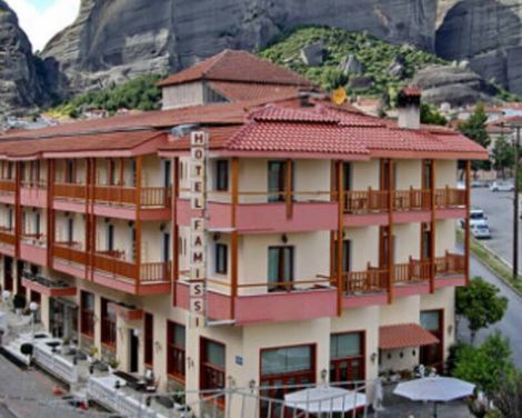 Hotel Famissi