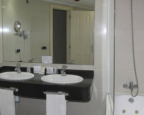 Magic Inn Hotel