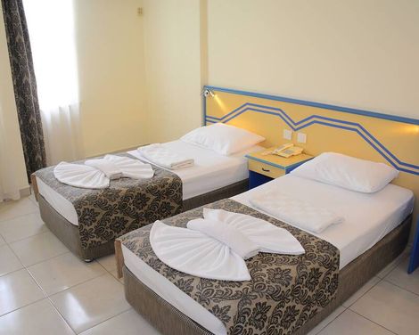 Almera Apart Hotel