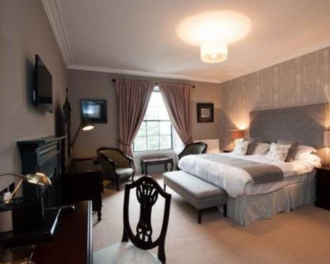 No11 Boutique Hotel & Brasserie