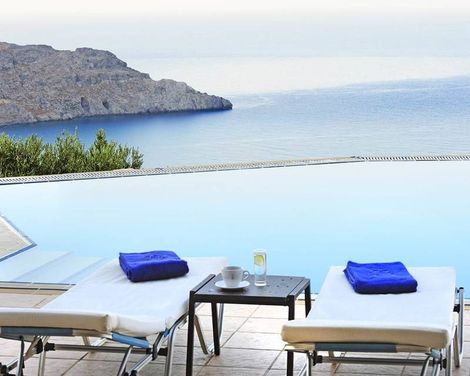 Stefanos Village Hotel