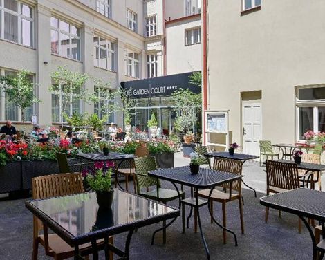 Garden Court