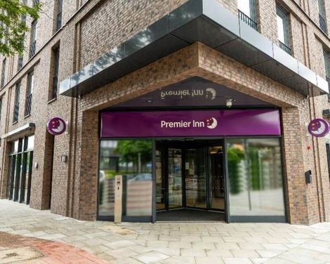 Premier Inn Hamburg City Klostertor