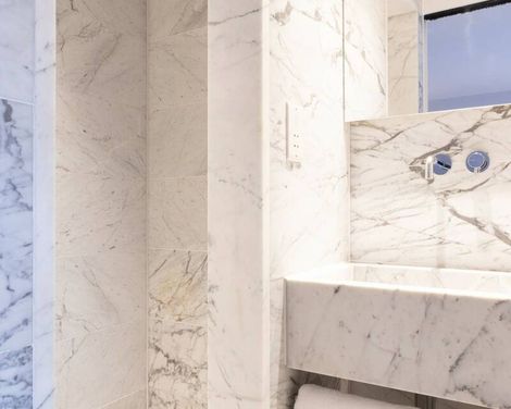 La Suite West