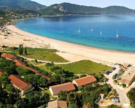 Marina Di Lava