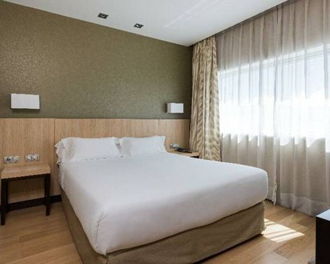 NH Madrid Ribera del Manzanares-1