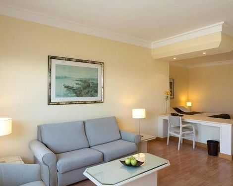 TUI Blue Suite Princess-2