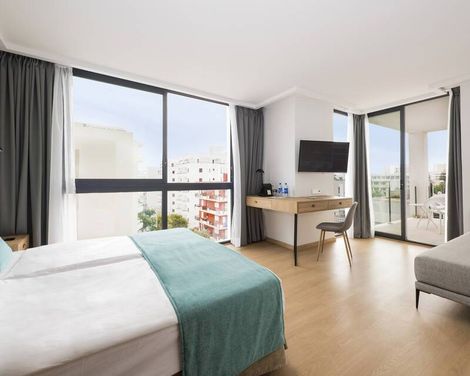 Kyrat Amarac Suites-3