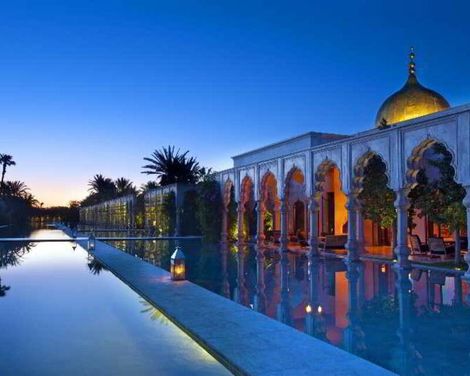 Palais Namaskar